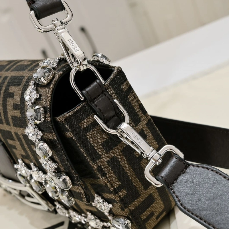 F**di top handle bags 4220-0319