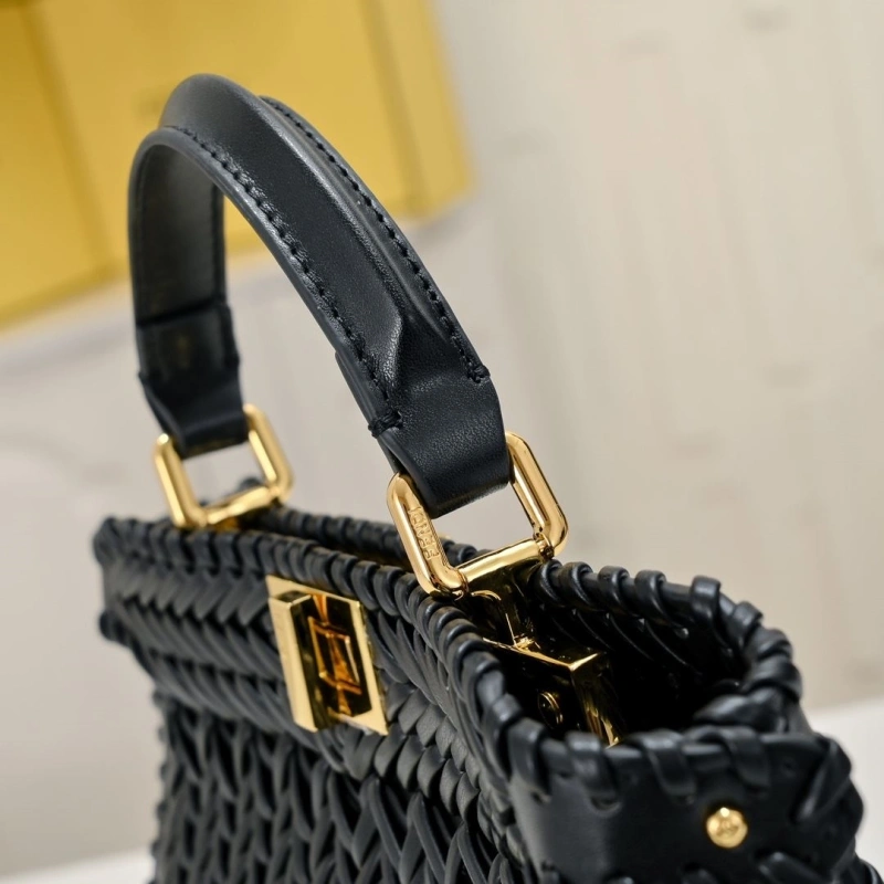 F**di top handle bags 4220-0321