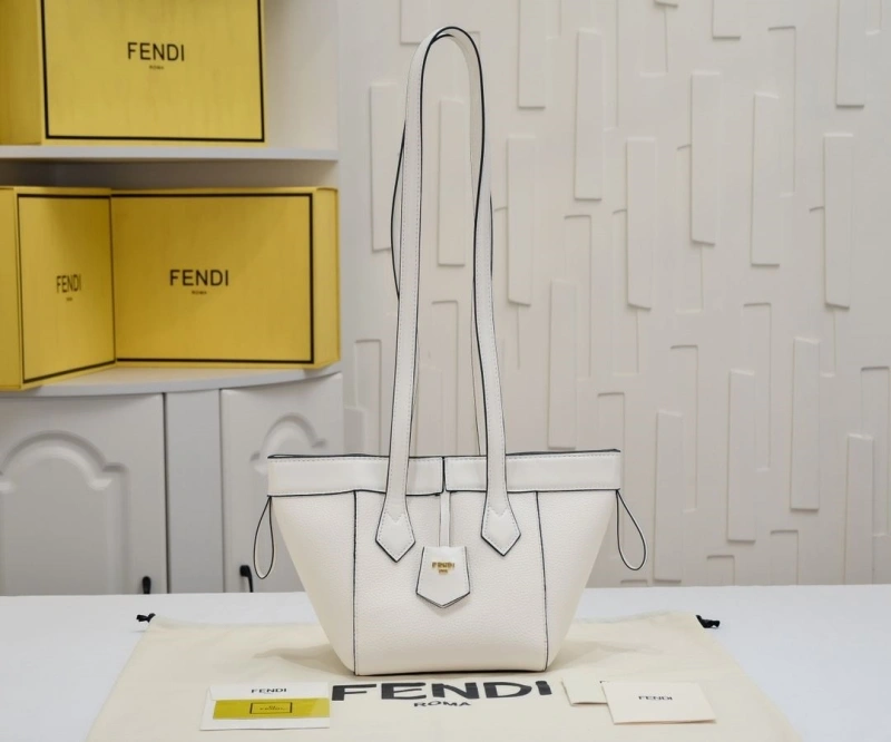 F**di shopping bags 4220-0333