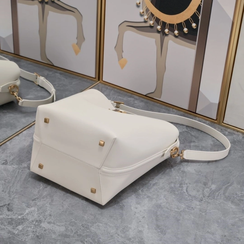 Y51 bucket bags 4220a-0008