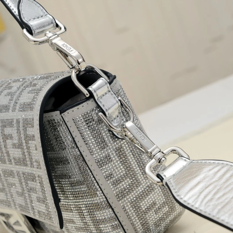 F**di top handle bags 4220a-0011