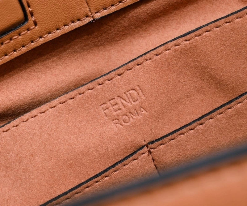 F**di shopping bags 4220a-0043