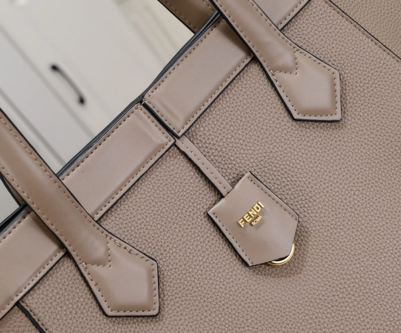 F**di shopping bags 4220a-0048