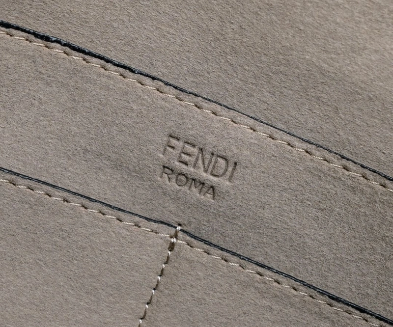 F**di shopping bags 4220a-0048