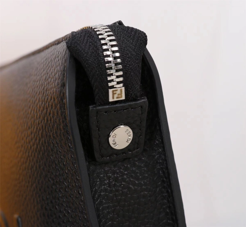 F**di cluth bags 4220a-0055