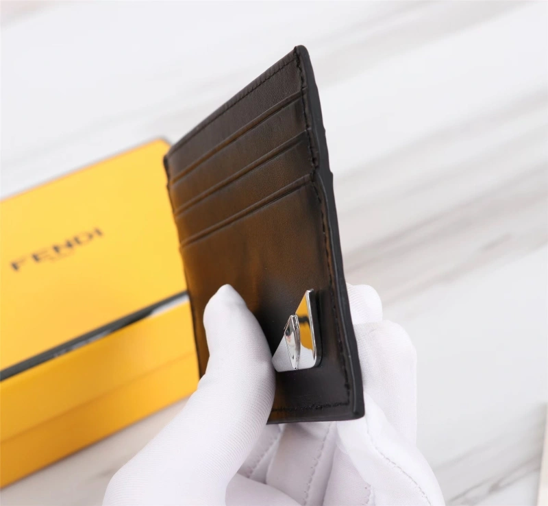 F**di wallets 4220a-0092