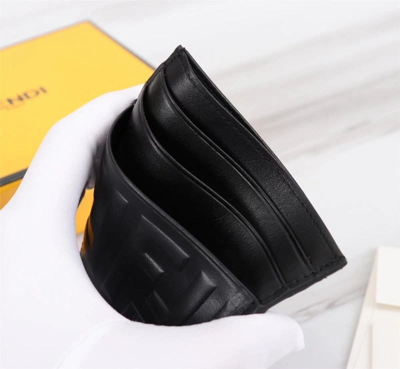 F**di wallets 4220a-0094