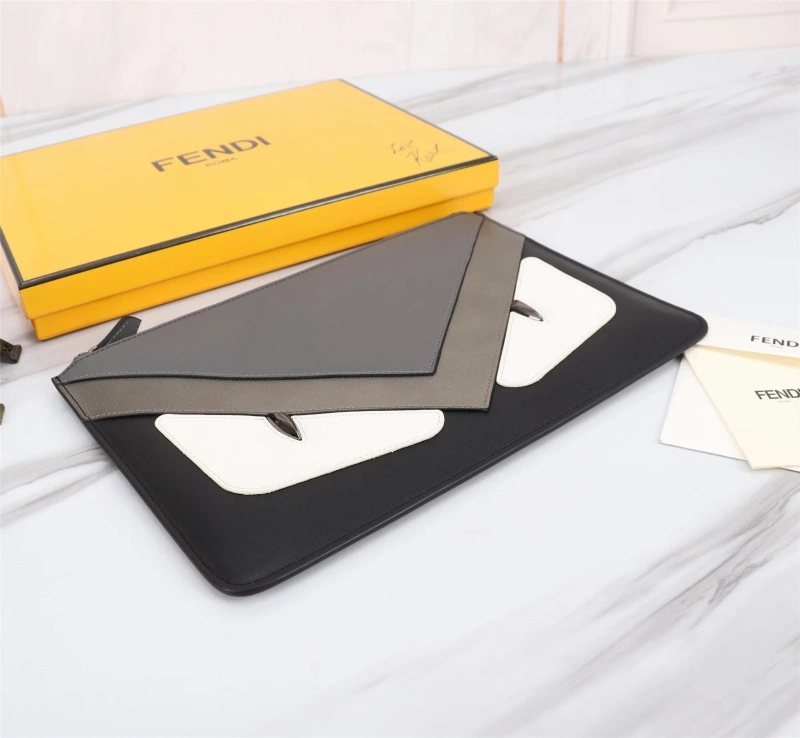 F**di cluth bags 4220a-0114