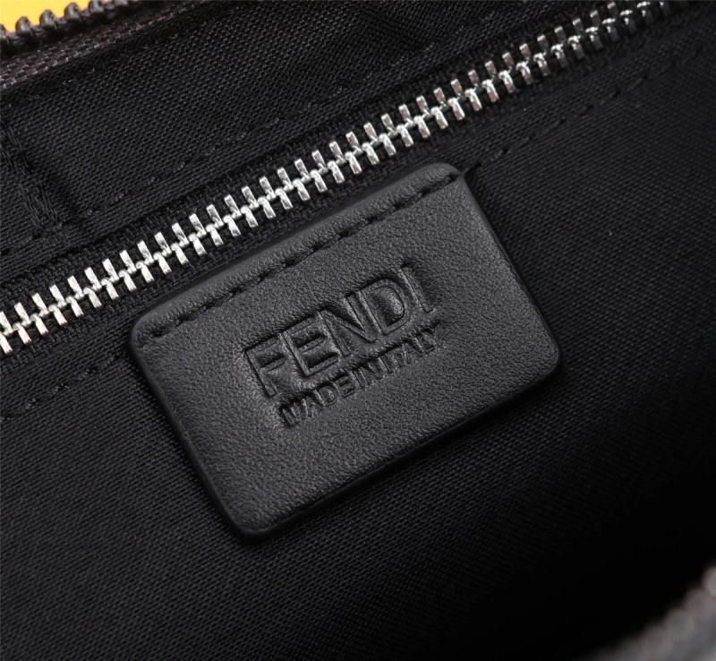 F**di cluth bags 4220a-0114