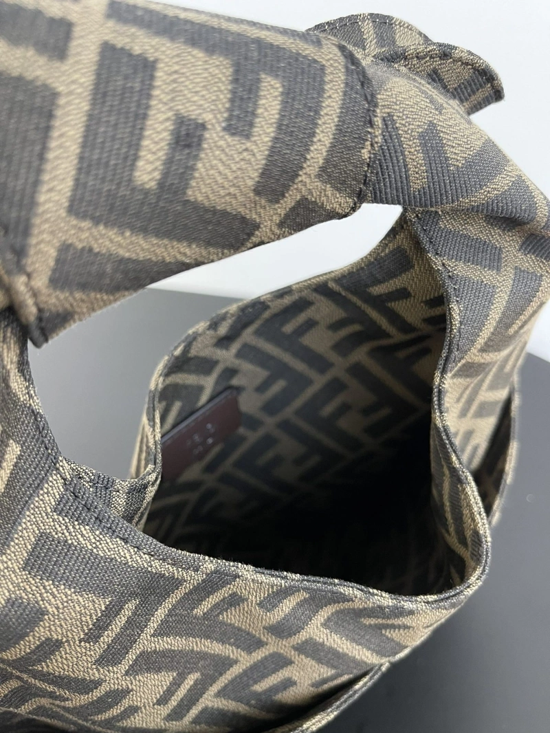 F**di top handle bags 4220a-0242