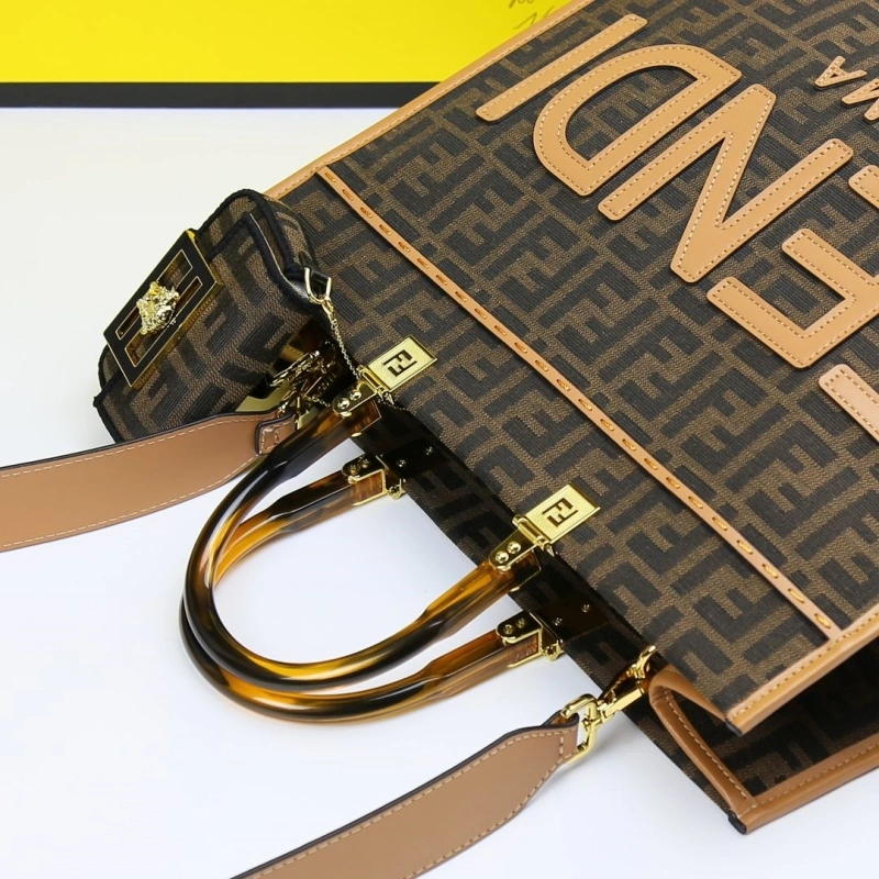 F**di shopping bags 4220a-0287
