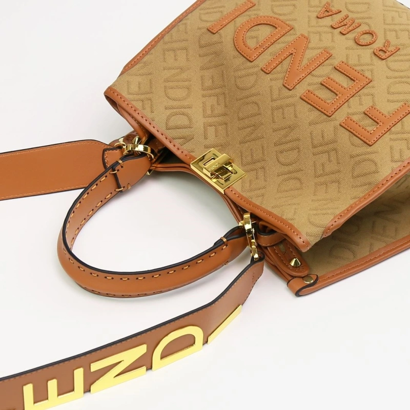 F**di shopping bags 4220a-0312