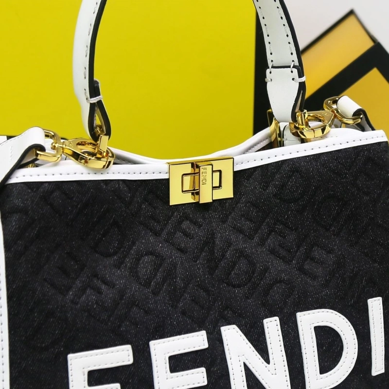 F**di shopping bags 4220a-0313