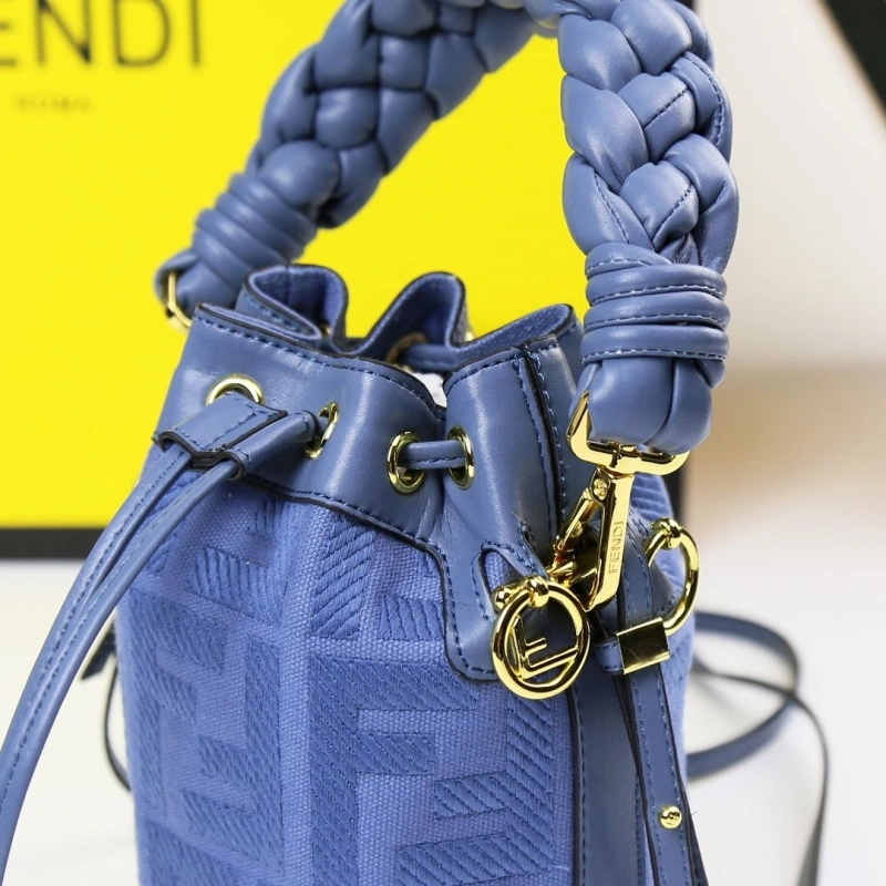 F**di bucket bags 4220a-0325