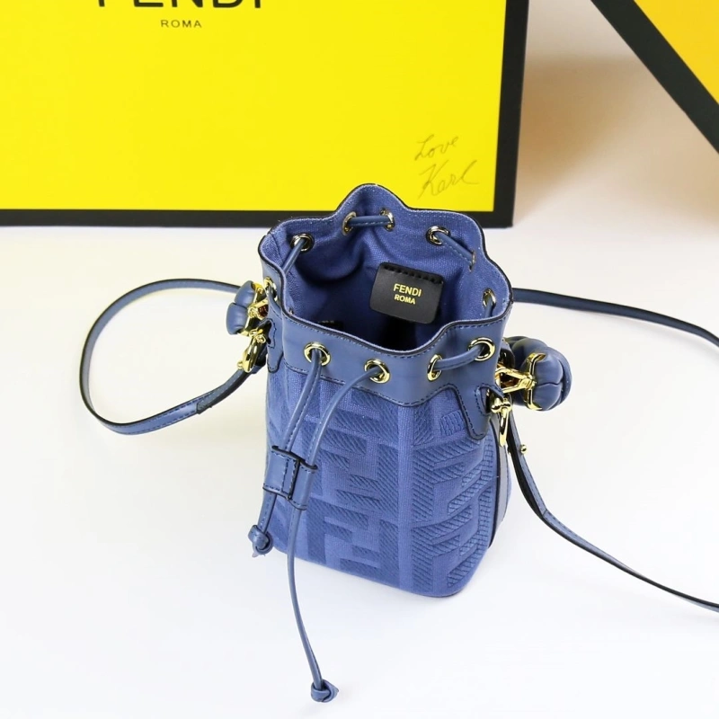 F**di bucket bags 4220a-0325