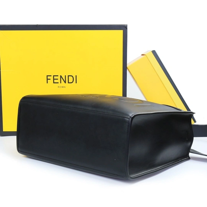 F**di shopping bags 4220a-0328
