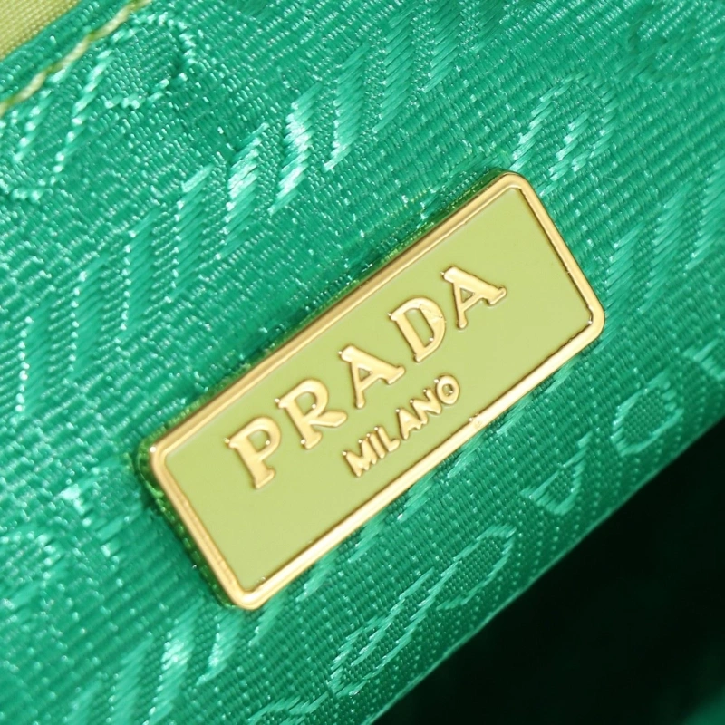 Pra*a bucket bags 4220a-0406