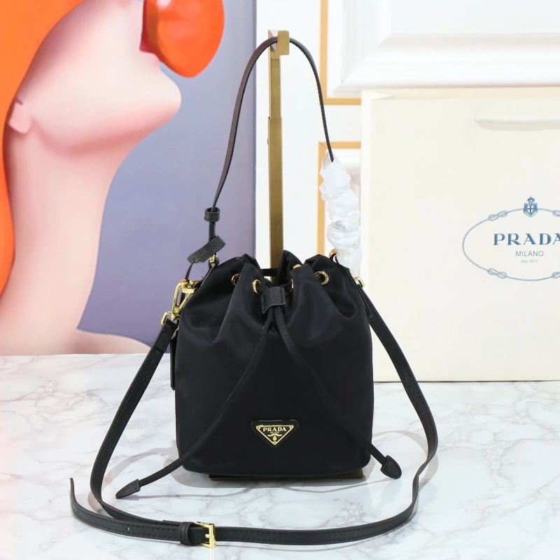 Pra*a bucket bags 4220a-0407