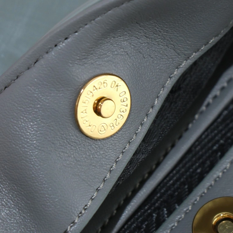 Pra*a top handle bags 4220a-0419
