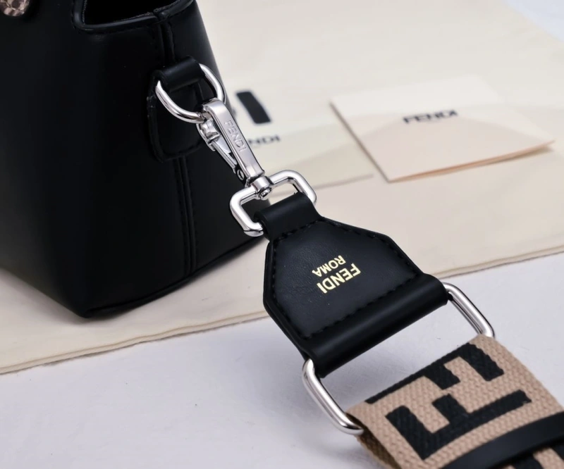 F**di top handle bags 4220a-0536
