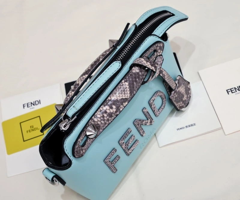 F**di top handle bags 4220a-0537