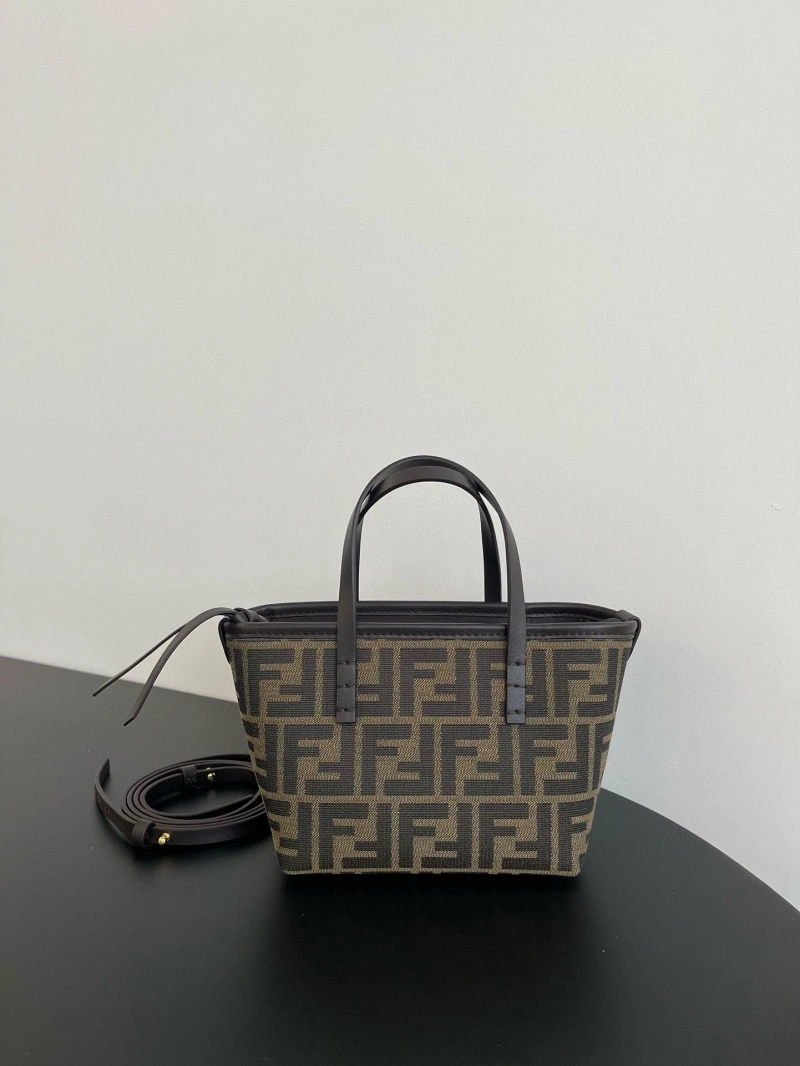 F**di top handle bags 4220a-0647