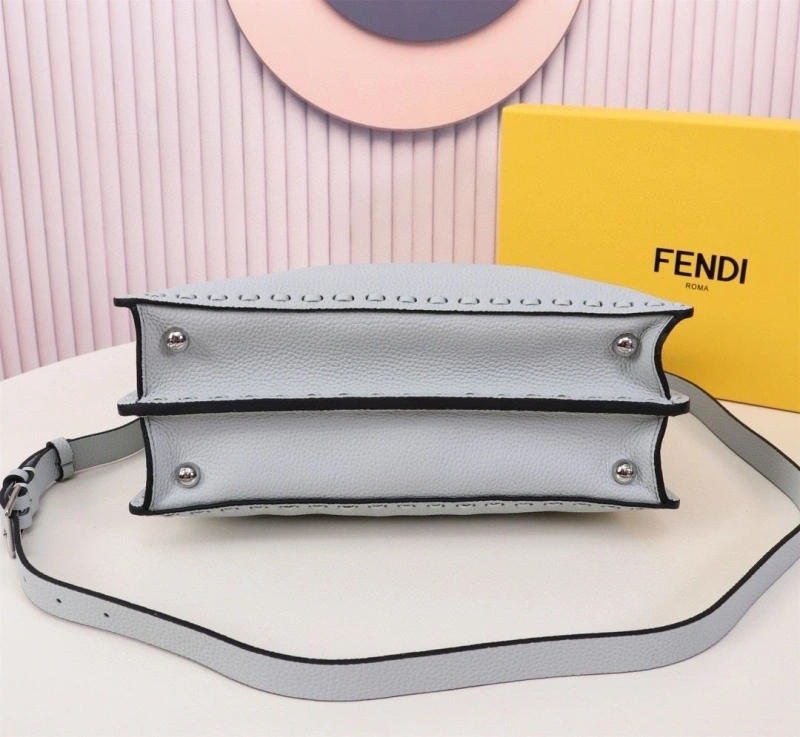 F**di top handle bags 4220a-0658