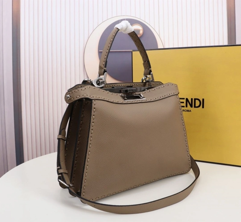 F**di top handle bags 4220a-0681