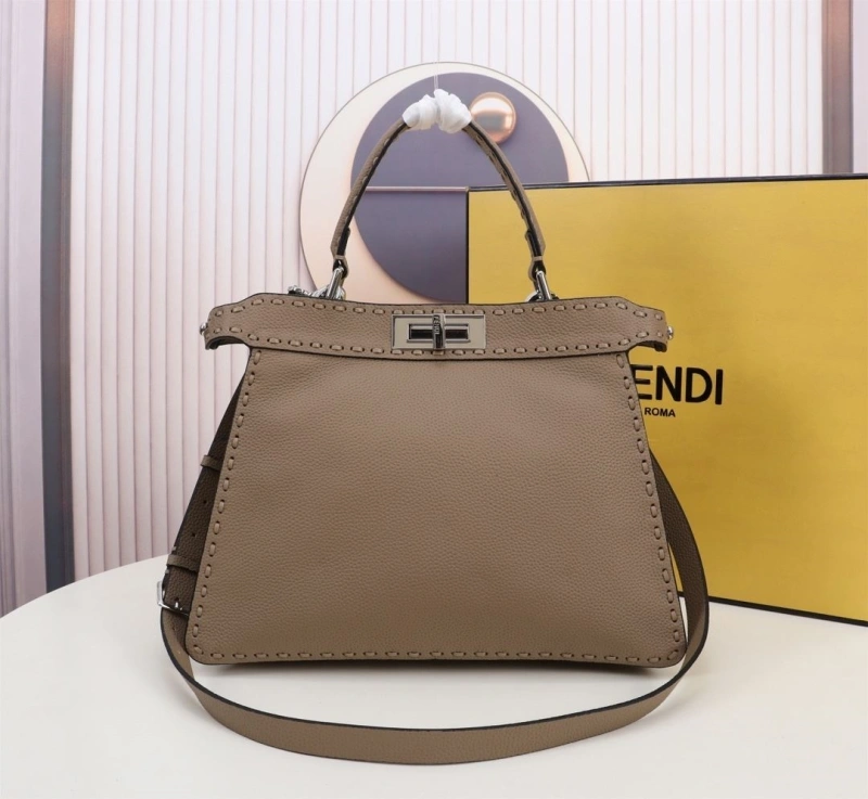 F**di top handle bags 4220a-0681