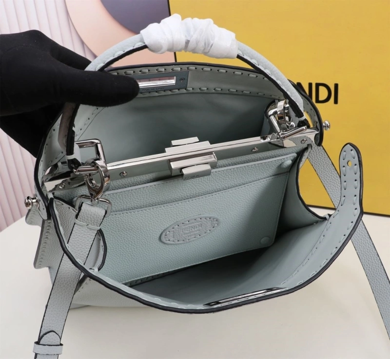 F**di top handle bags 4220a-0682