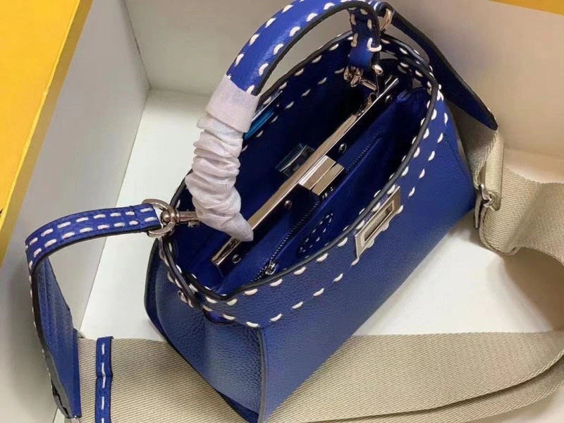 F**di top handle bags 4220a-0690