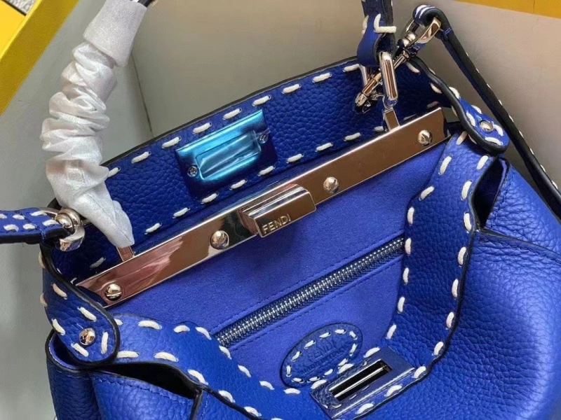 F**di top handle bags 4220a-0690