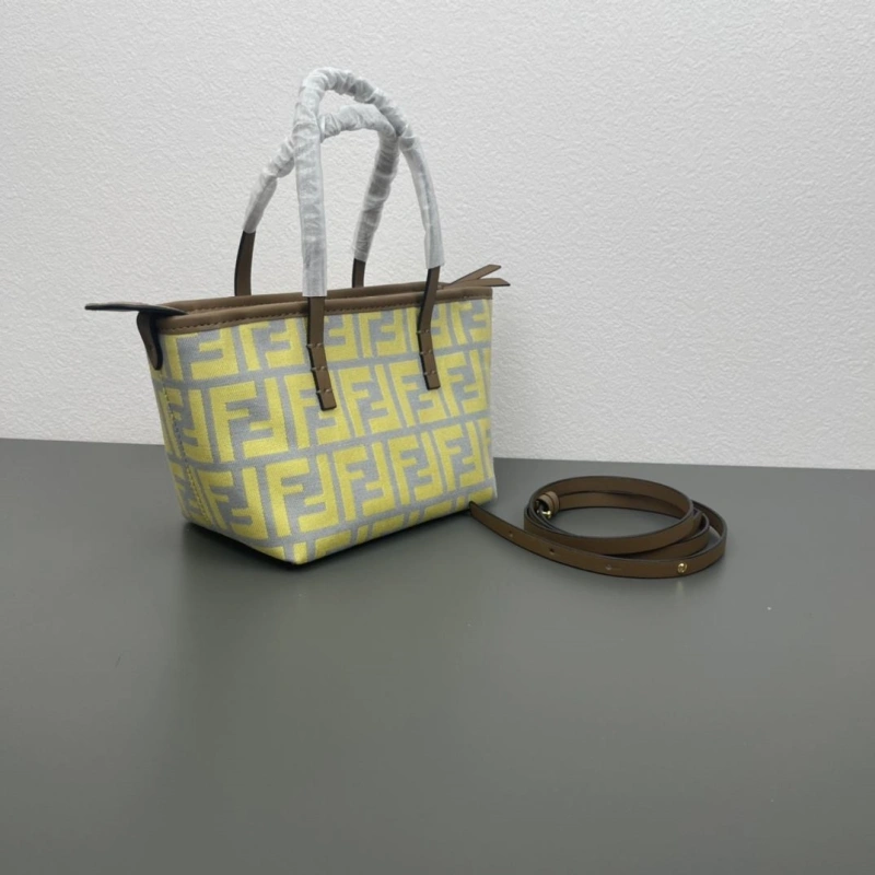 F**di shopping bags 4220a-0698