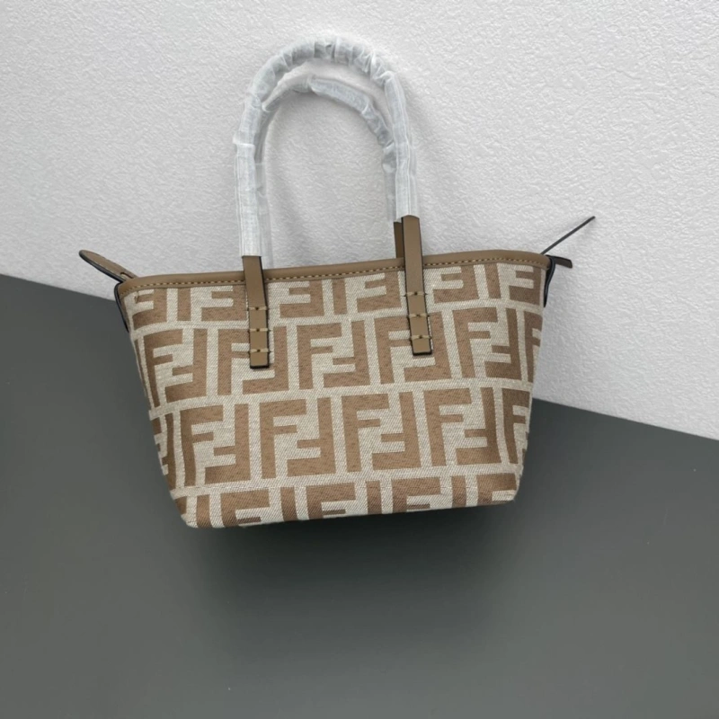 F**di shopping bags 4220a-0700