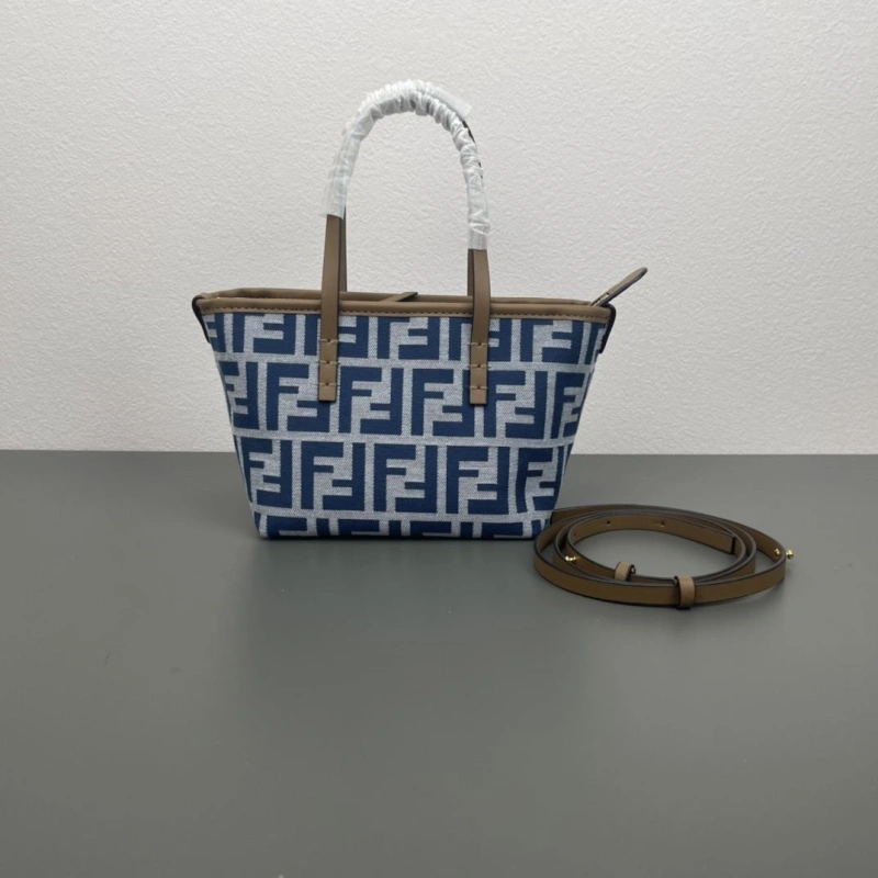 F**di shopping bags 4220a-0701