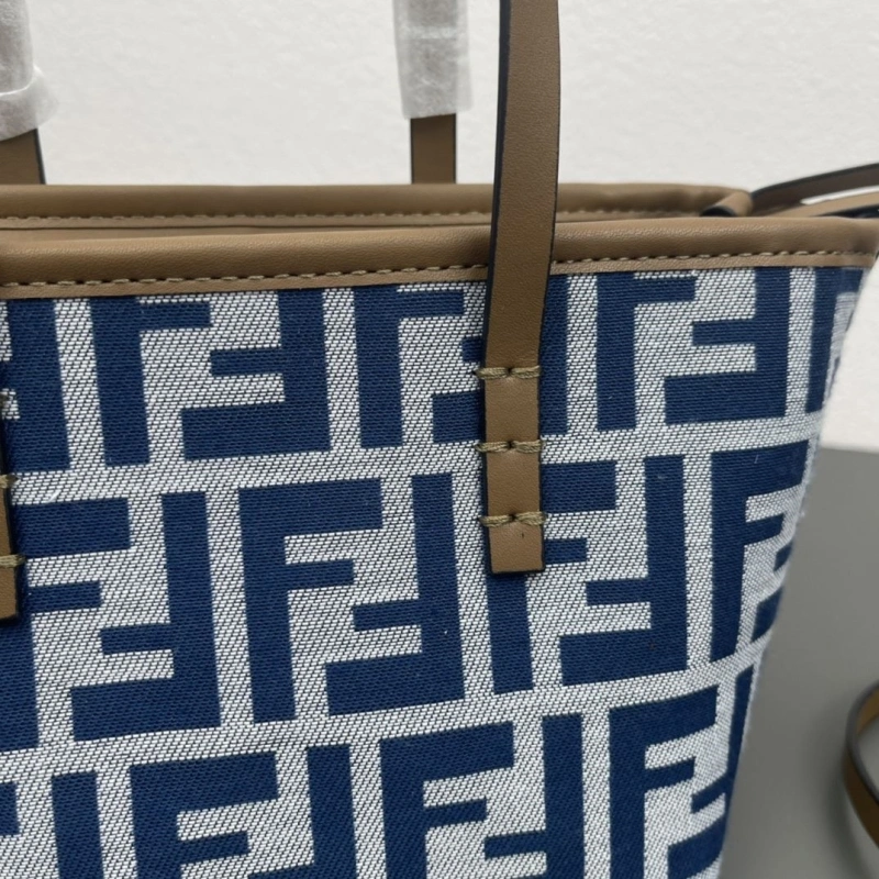 F**di shopping bags 4220a-0701
