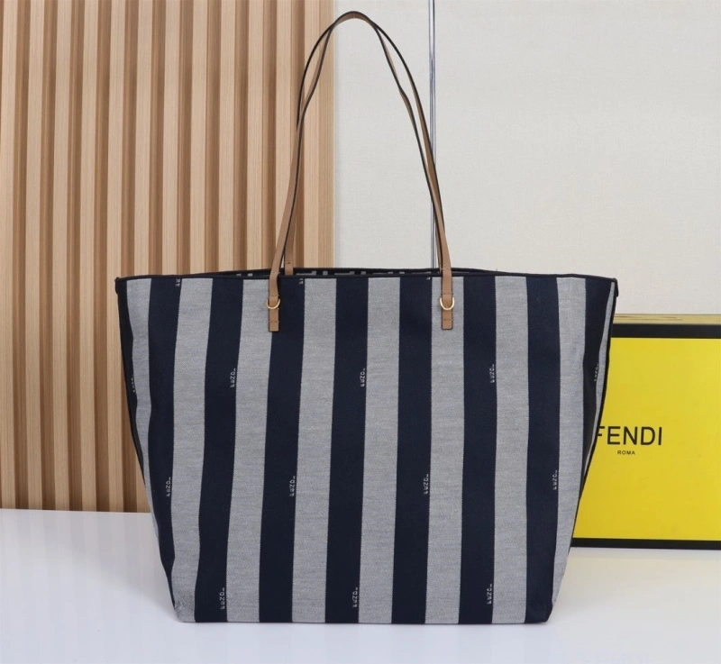 F**di shopping bags 4220a-0745