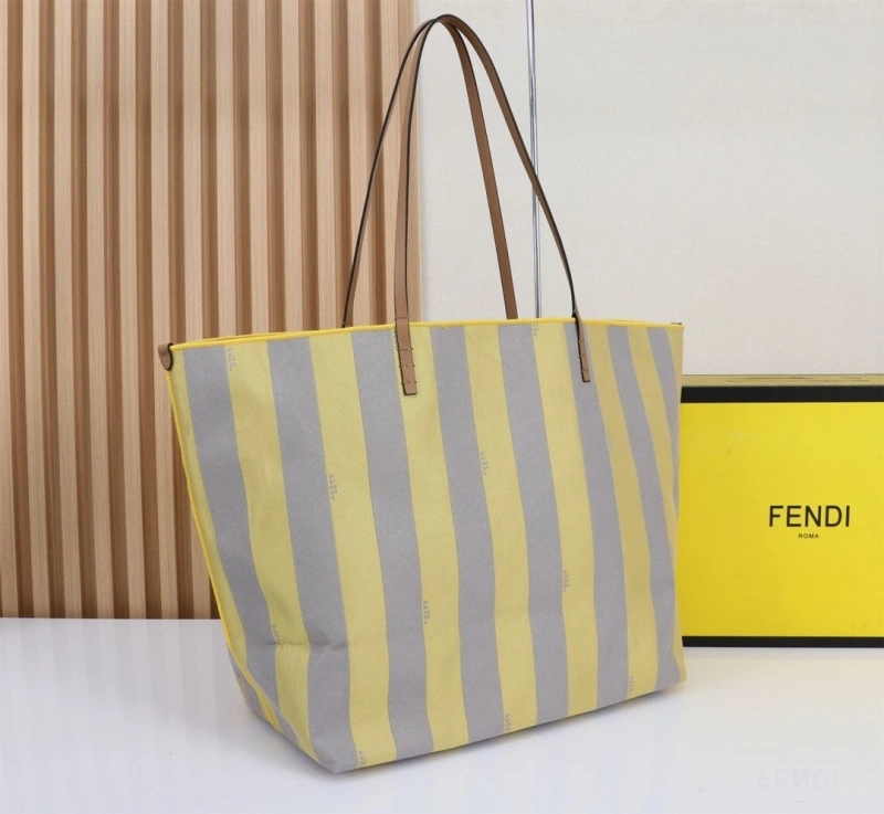 F**di shopping bags 4220a-0747