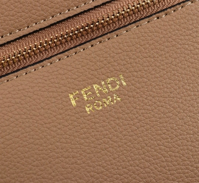 F**di shopping bags 4220a-0747