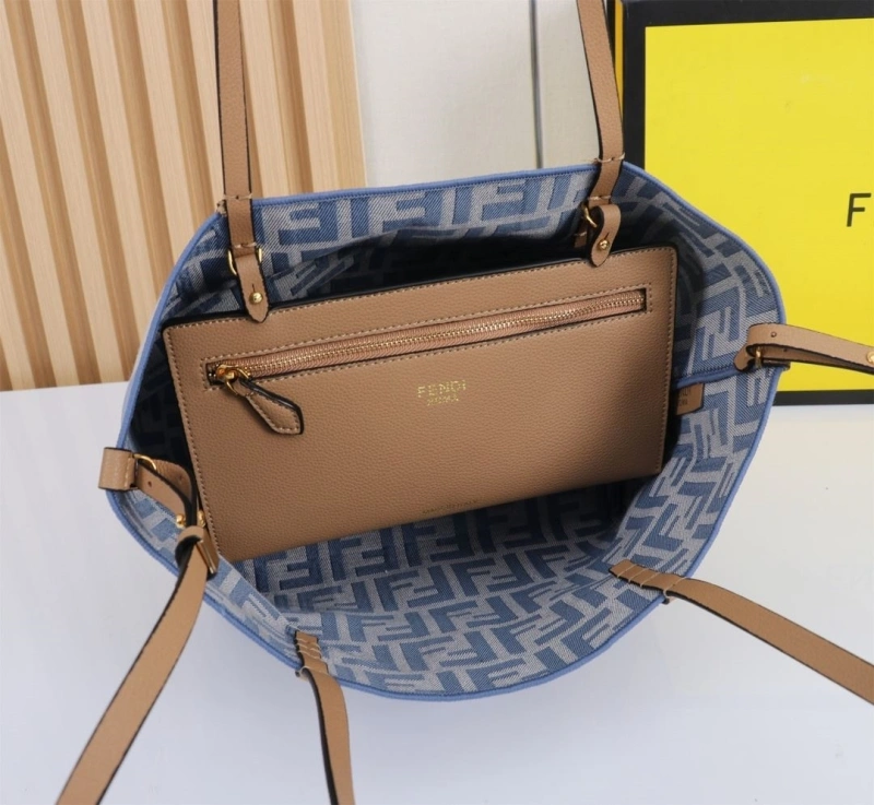 F**di shopping bags 4220a-0750