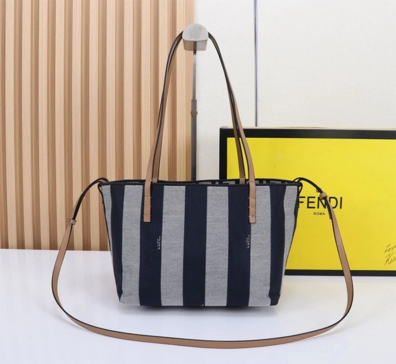 F**di shopping bags 4220a-0753