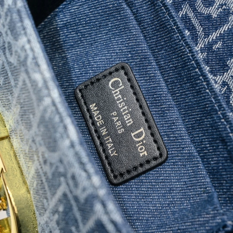 D10r satchel bags 4220c-0002
