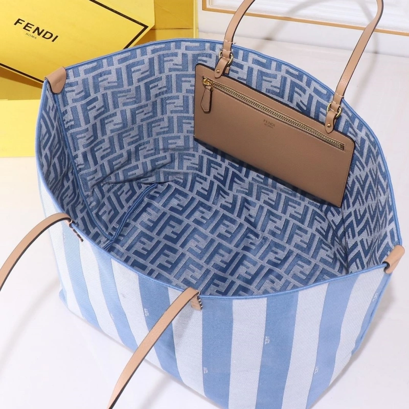 F**di shopping bags 4220c-0026