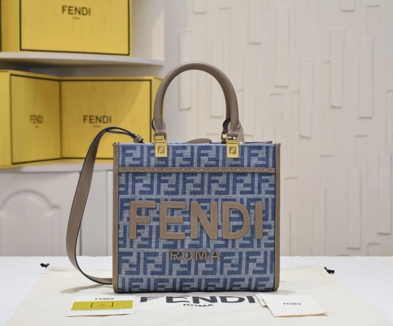 F**di shopping bags 4220c-0029