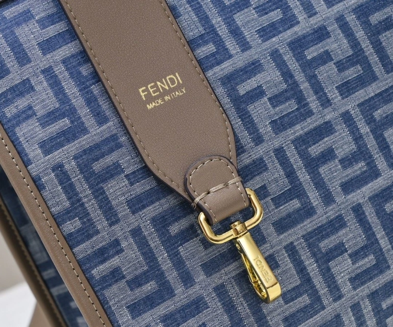 F**di shopping bags 4220c-0030