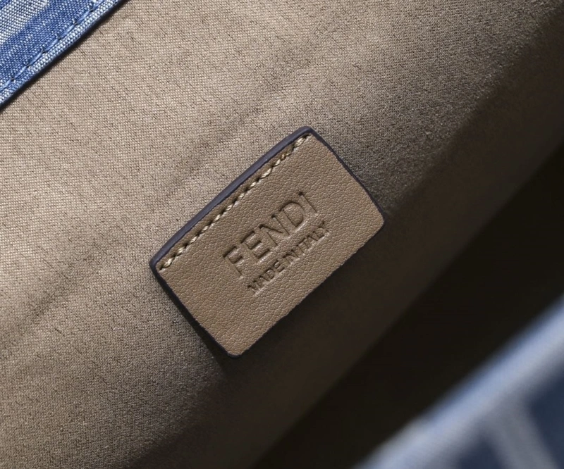 F**di shopping bags 4220c-0030