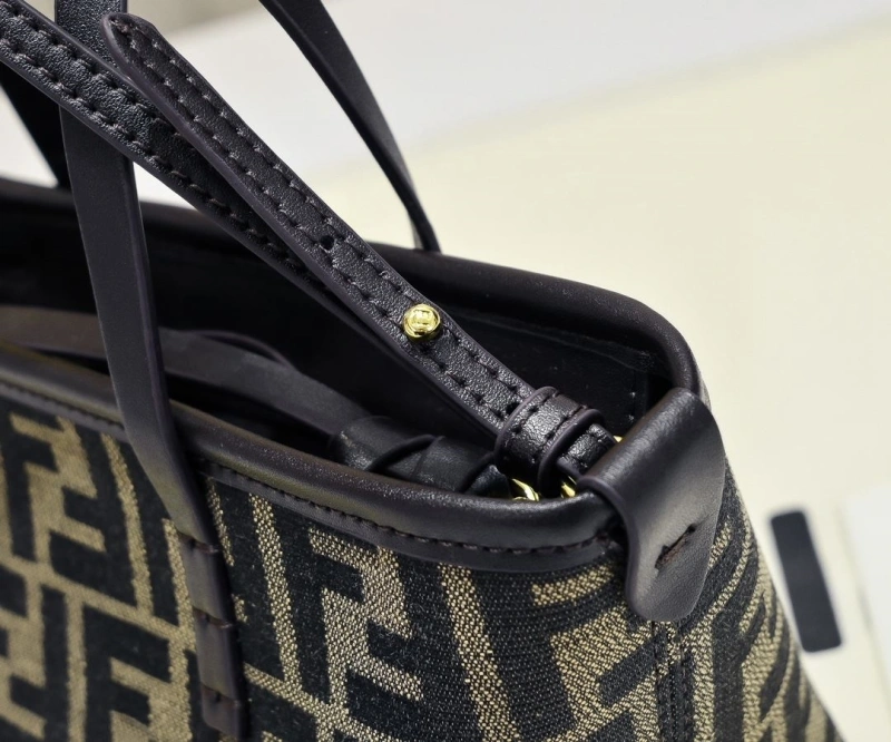 F**di shopping bags 4220c-0031