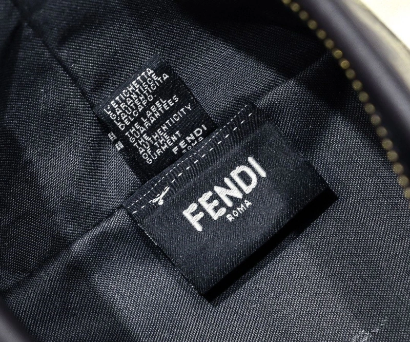 F**di shopping bags 4220c-0031