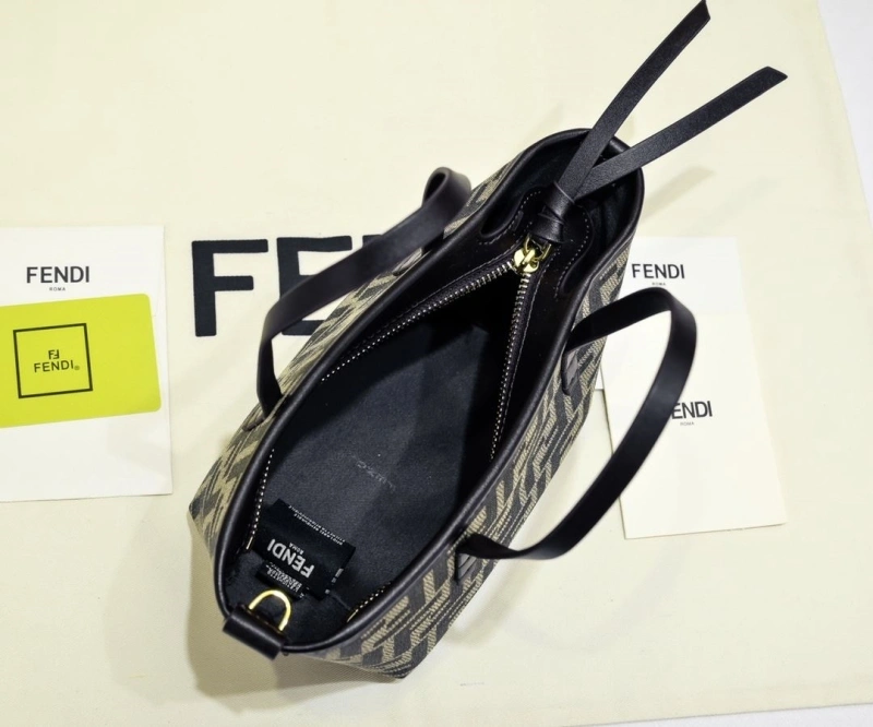 F**di shopping bags 4220c-0031