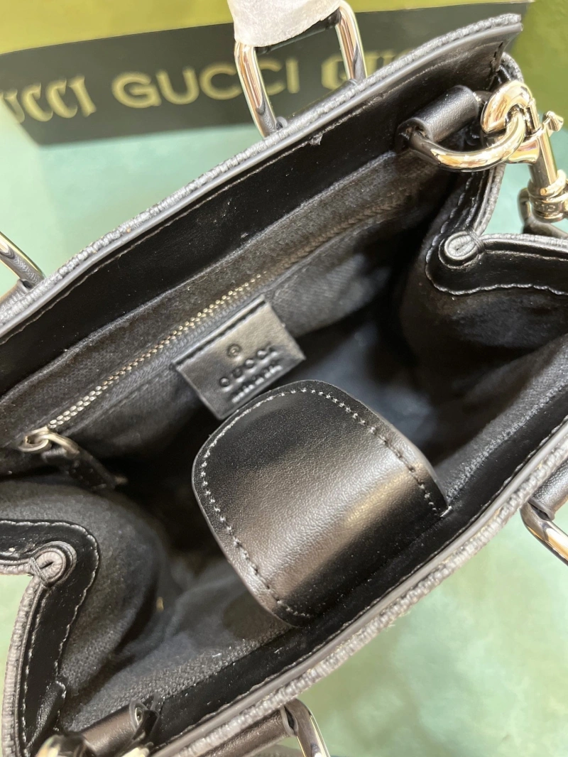 Gvc*1 top handle bags 4220c-0056